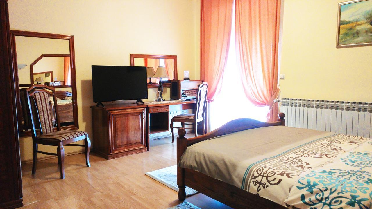 Hotel Derby Orašje Eksteriør bilde