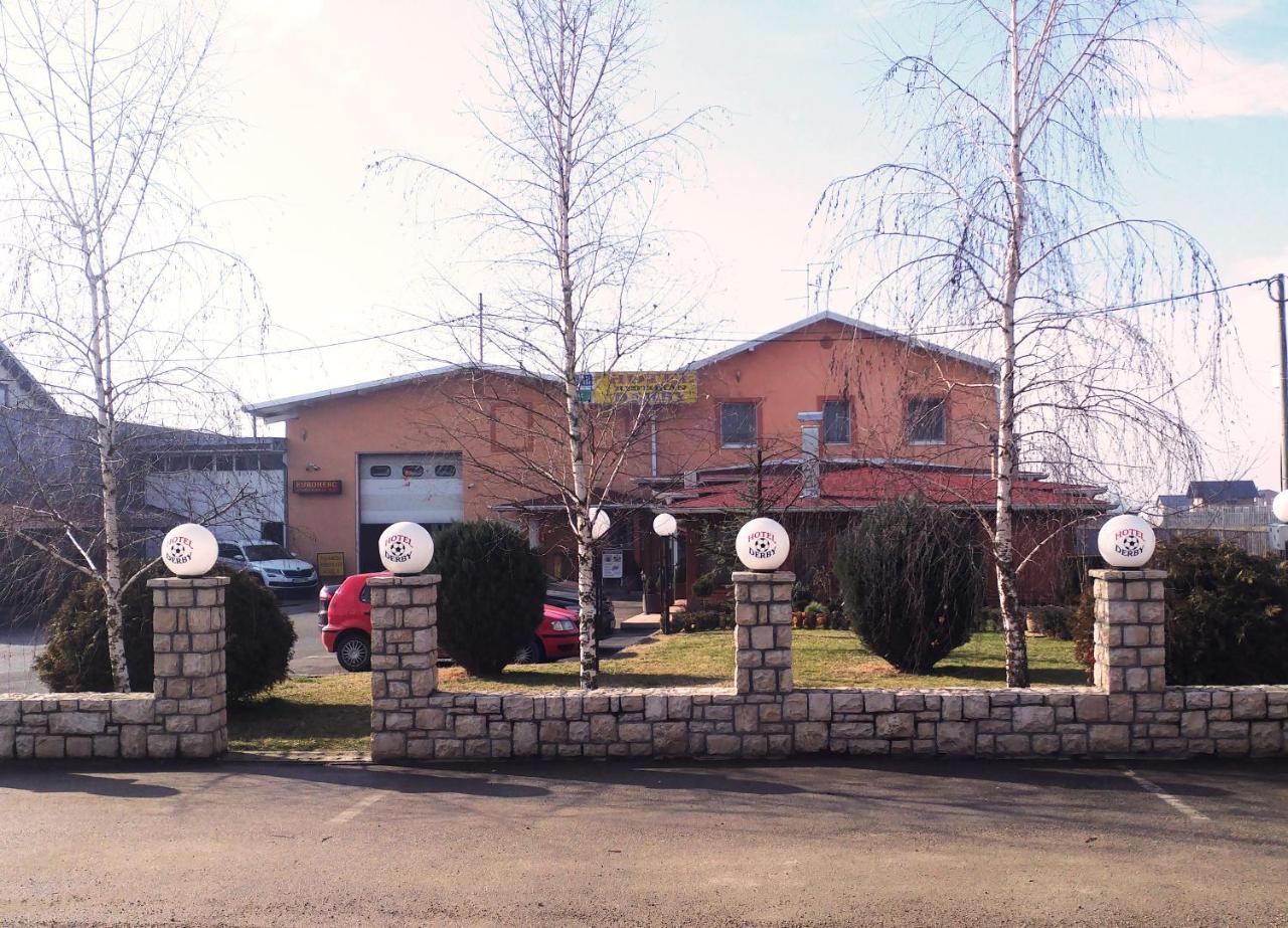Hotel Derby Orašje Eksteriør bilde