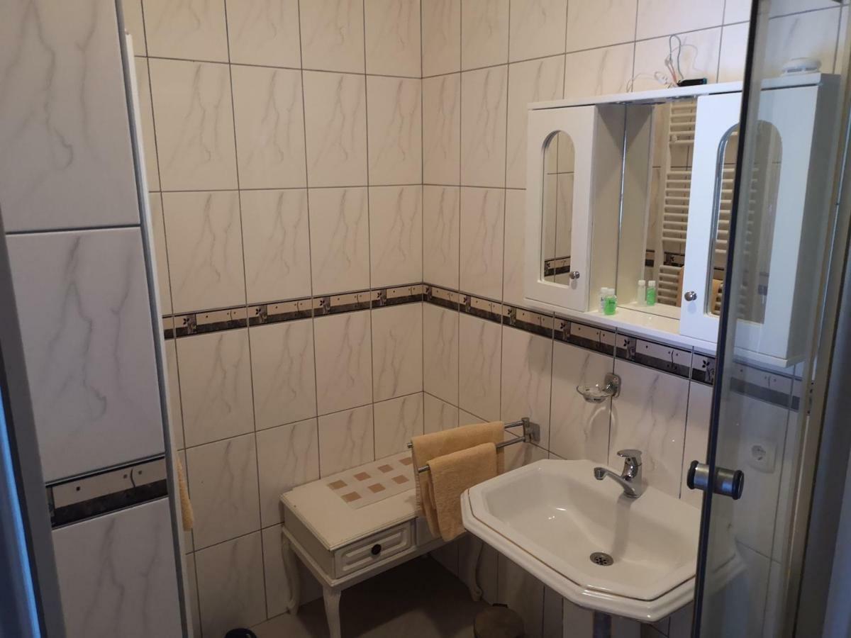Hotel Derby Orašje Eksteriør bilde