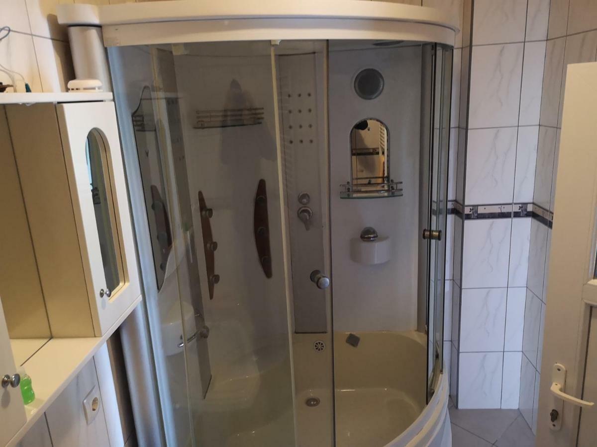 Hotel Derby Orašje Eksteriør bilde